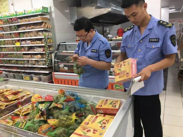 食药一线丨荣成市食药监局开展端午食品安全专项检查